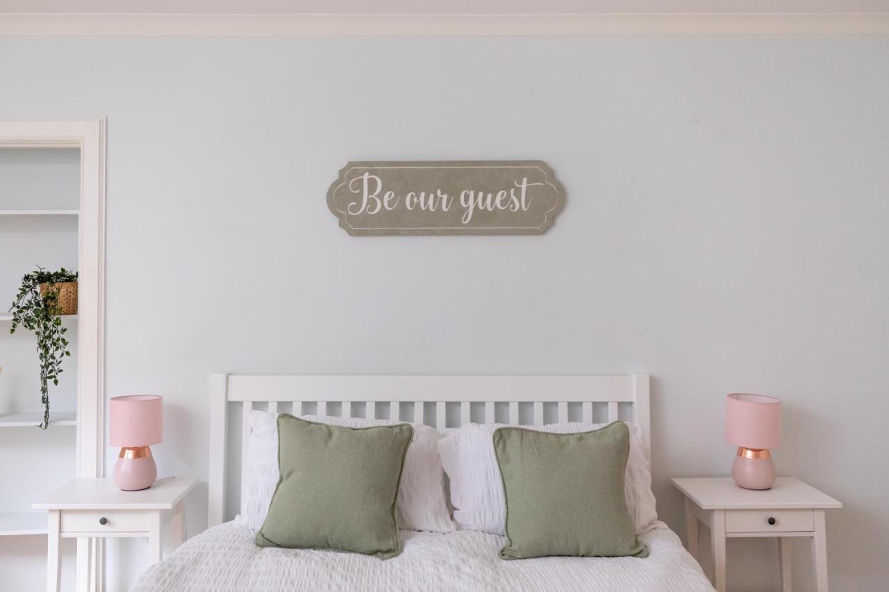 The Edinburgh Meadows Apartment ภายนอก รูปภาพ
